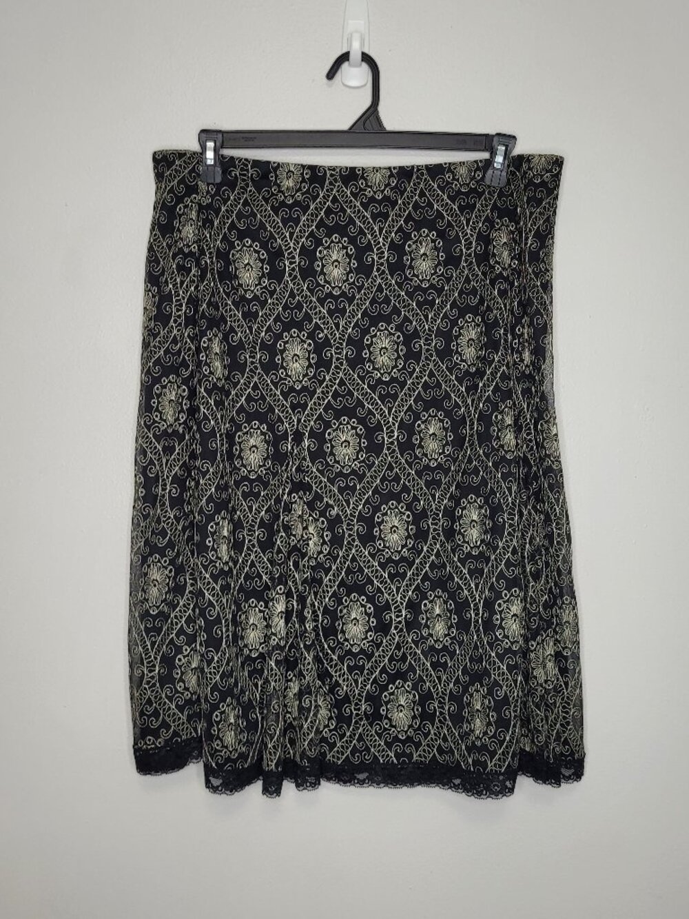 Vintage y2k RQT black gold grunge dark boho lace trim pull on midi skirt size xl